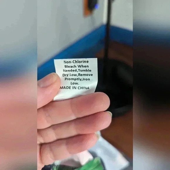 Ruffle Short Sleeve Round Neck Tunic Flutter Sleeve Women's Shirt Size Large EUC - Picture 5 of 10